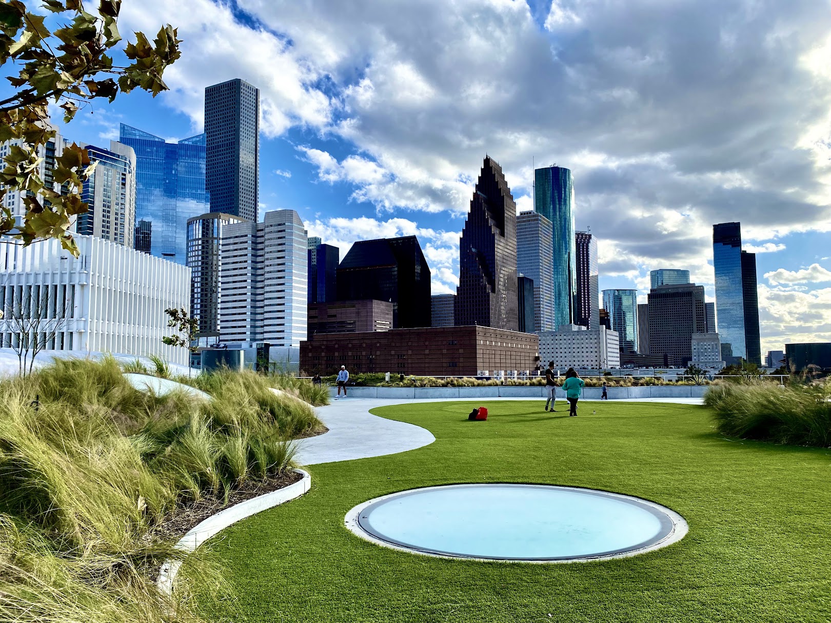 11 scenic parks in Houston perfect for picnics and relaxing