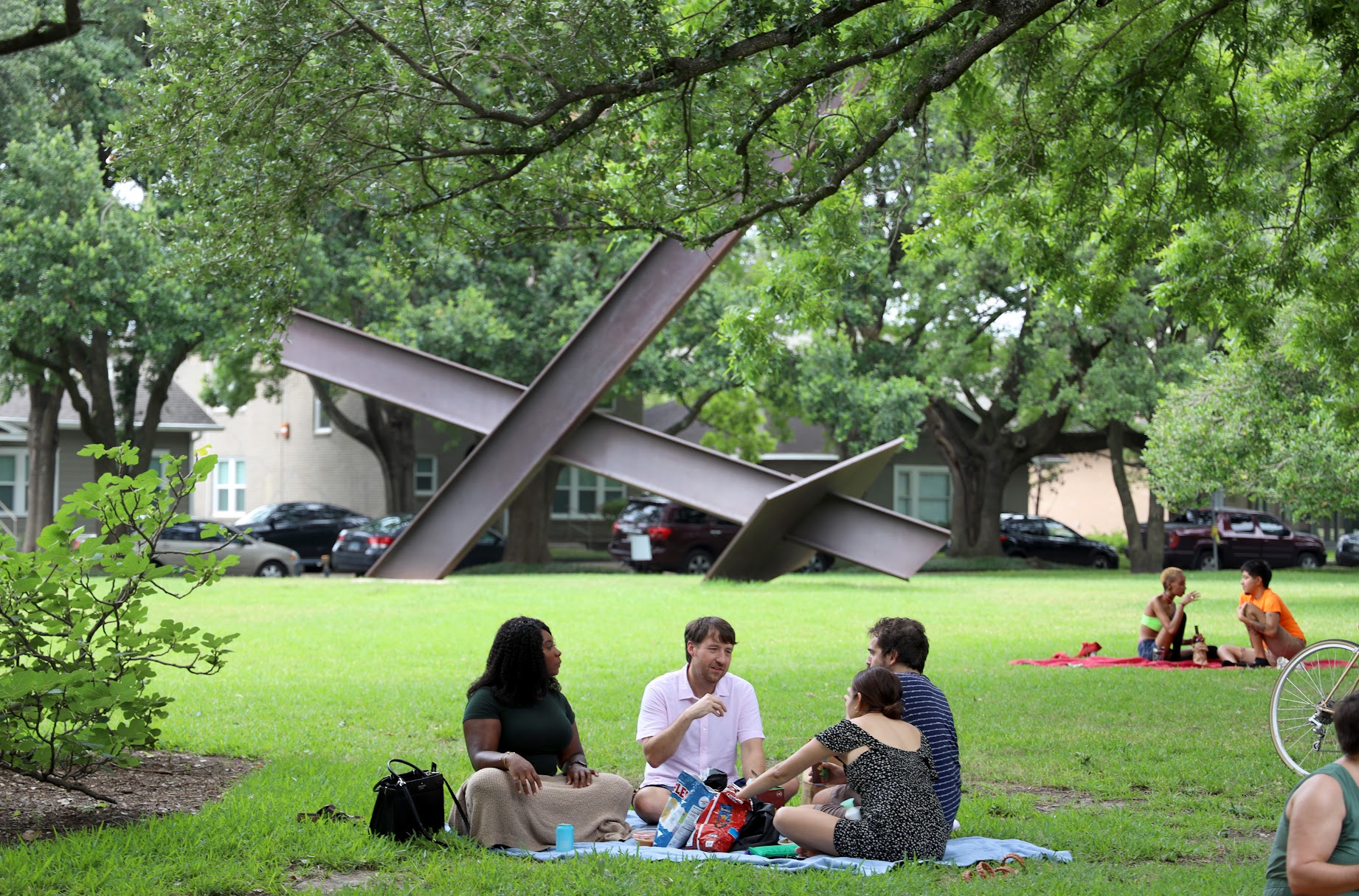 Scenic parks in Houston perfect for picnics and relaxing