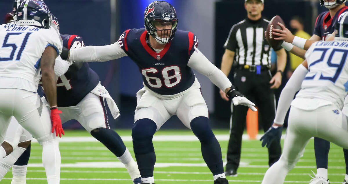 Houston Texans center Justin Britt (68) waits for play to begin during the NFL game between the Tennessee Titans and Houston Texans on January 9, 2022 at NRG Stadium in Houston, Texas. (Photo by Leslie Plaza Johnson/Icon Sportswire via Getty Images)