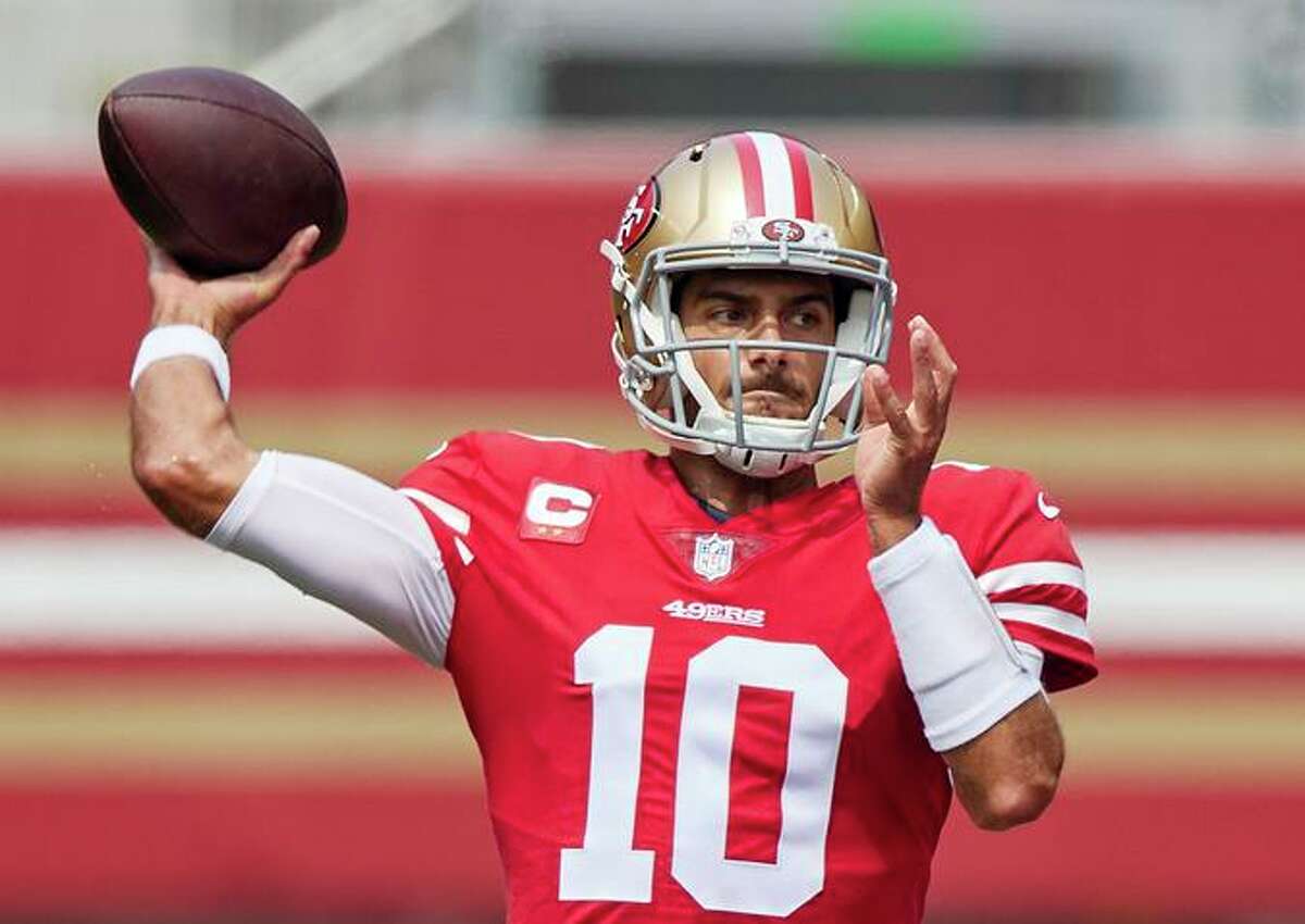 SAN FRANCISCO, CA - SEPTEMBER 13: San Francisco 49ers quarterback Jimmy Garoppolo (10) looks to throw the football runs with the football during the NFL game between the San Francisco 49ers and the Arizona Cardinals on September 13, 2020, at Levi's Stadium in Santa Clara, California. (Photo by MSA/Icon Sportswire via Getty Images)