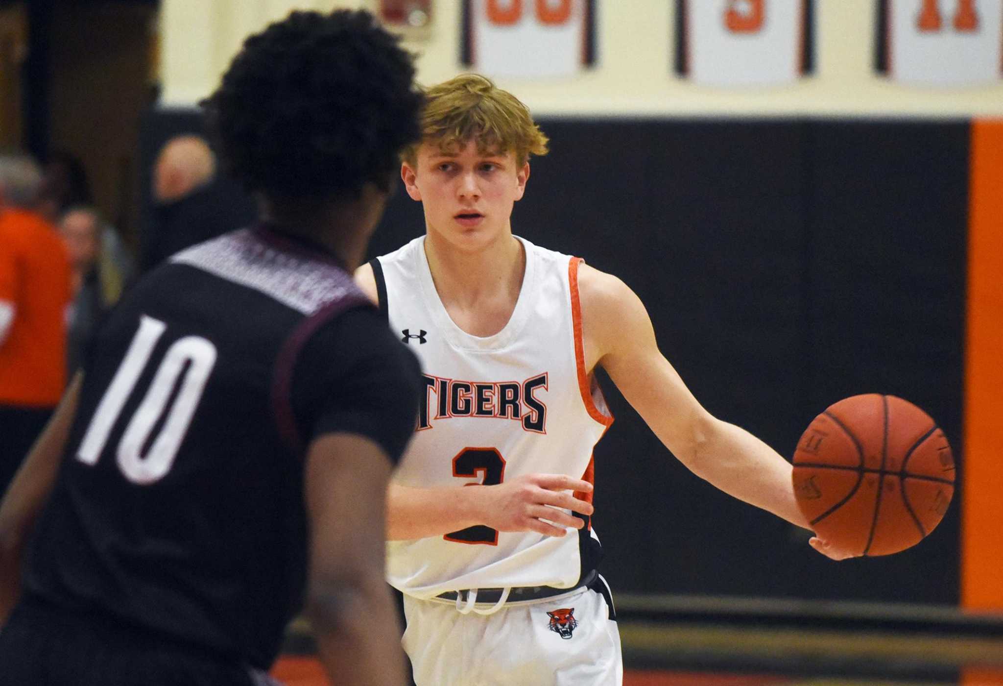 Ridgefield boys basketball still ranks as elite CT CIAC program