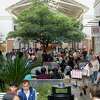 Houston Premium Outlets opens Windsor Fashions and Vineyard Vines