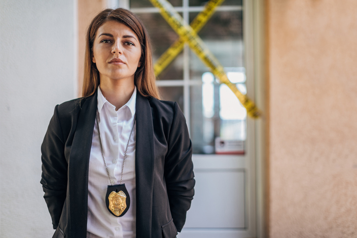 FBI offers a look behind the badge at student academy - Vimarsana News