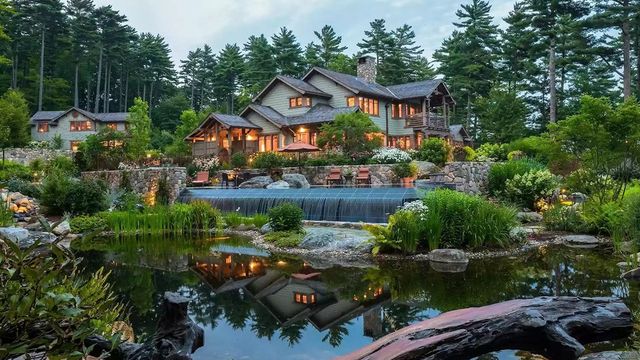 $8.5M Maine Retreat Requires Inspiration From the Arts and Crafts Movement