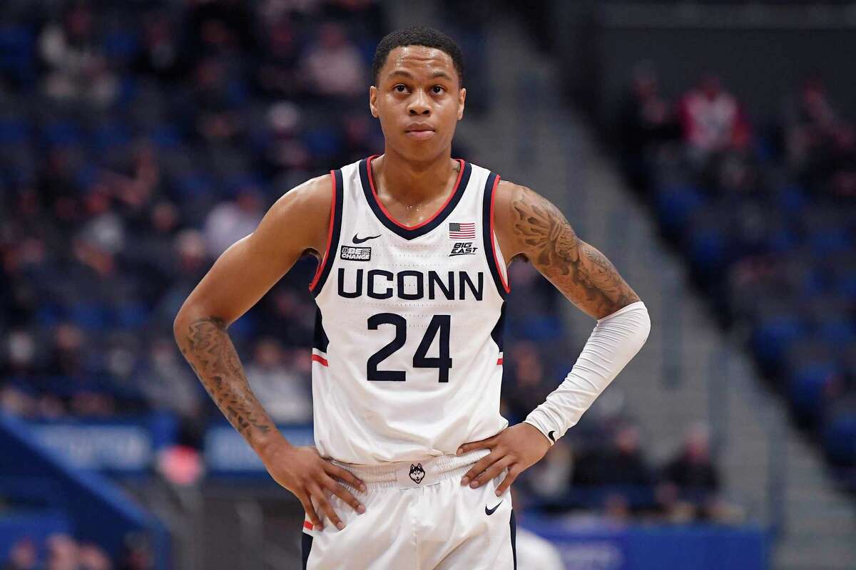 UConn sophomore Jordan Hawkins, who has a concussion history, suffered a scary fall in Monday night's season-opener.