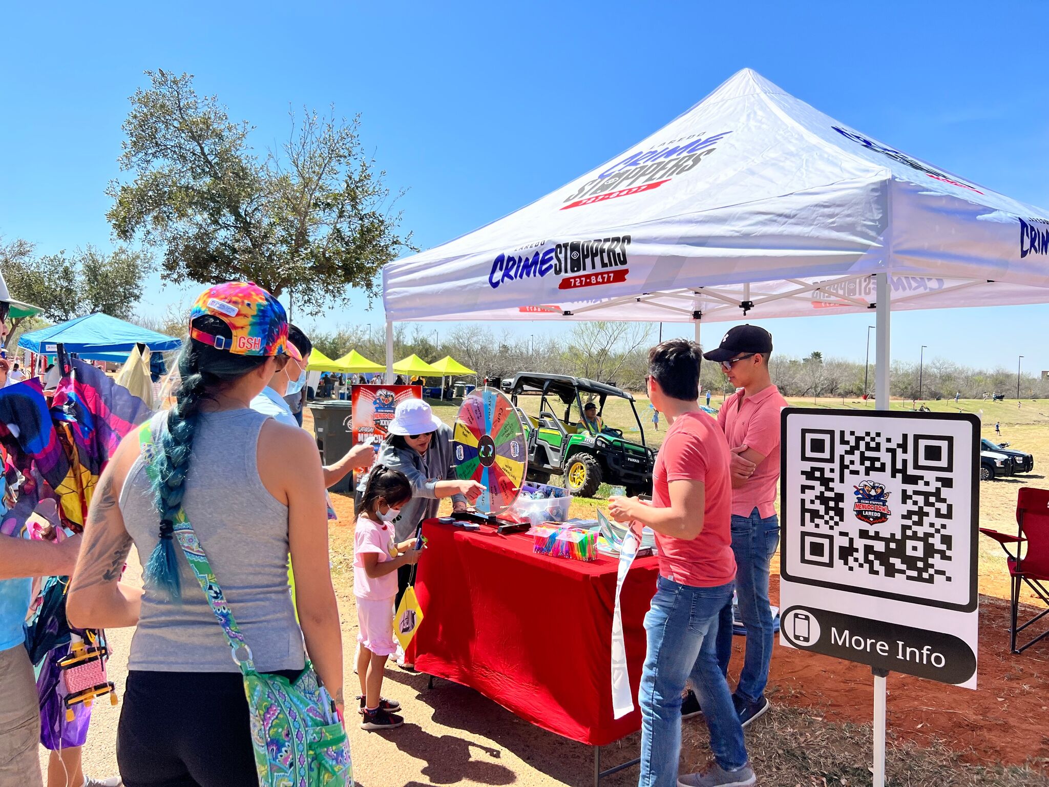 Spring Break Kite Festival welcomes hundreds of Laredoans - Vimarsana News