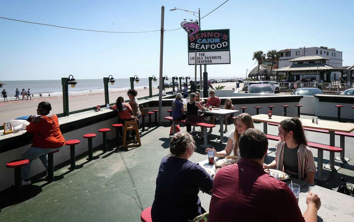 Galveston to see its biggest Spring Break yet with over 300K visitors