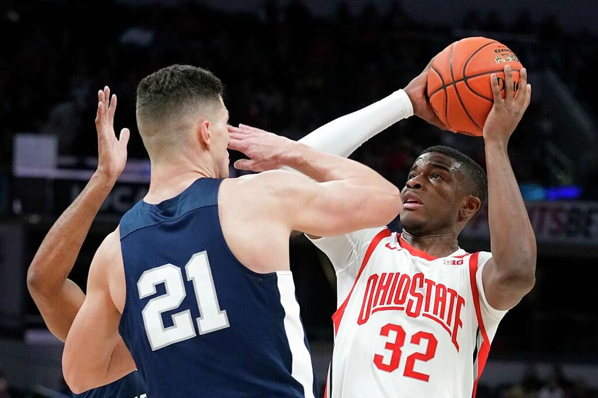 Ohio State's E.J. Liddell (32) played high school basketball for Belleville West. Ohio State will play Loyola in the first round at 11:15 a.m. Friday.