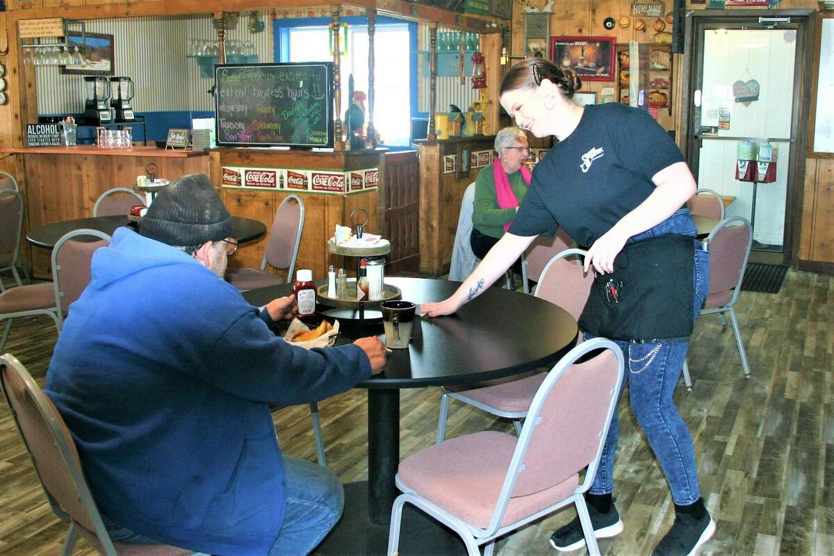 Sugar Creek Restaurant reopens under new management