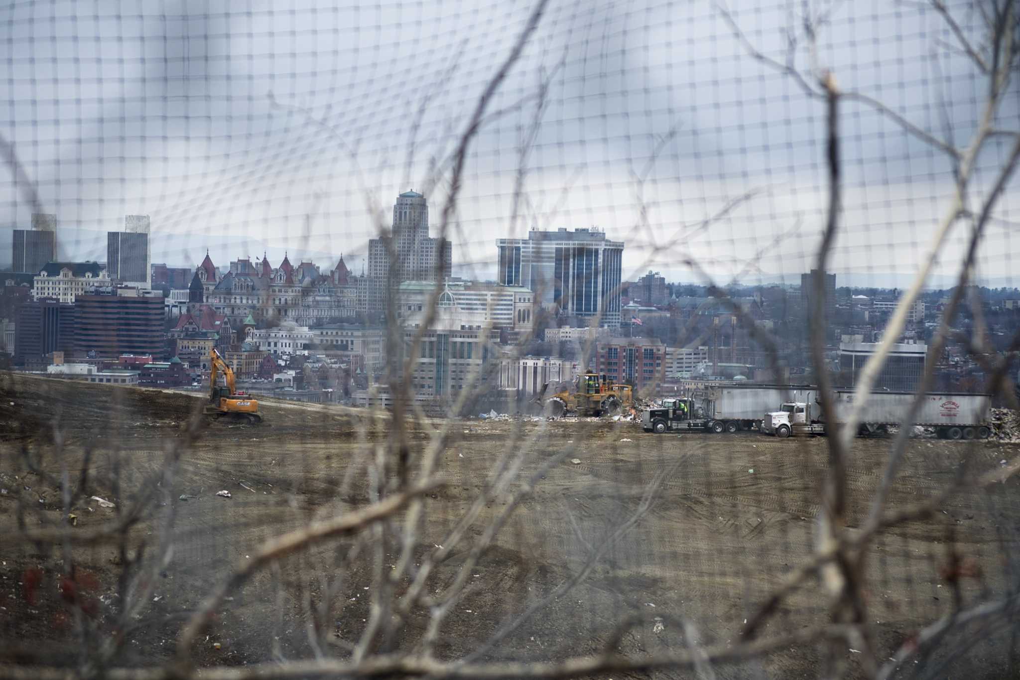 Rensselaer school board wants neighboring Dunn landfill to close - Vimarsana News