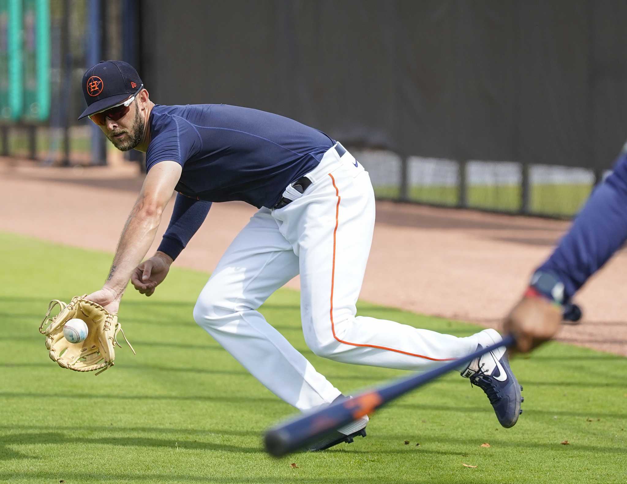 Houston Astros Should Offer a Start to David Hensley over Trey