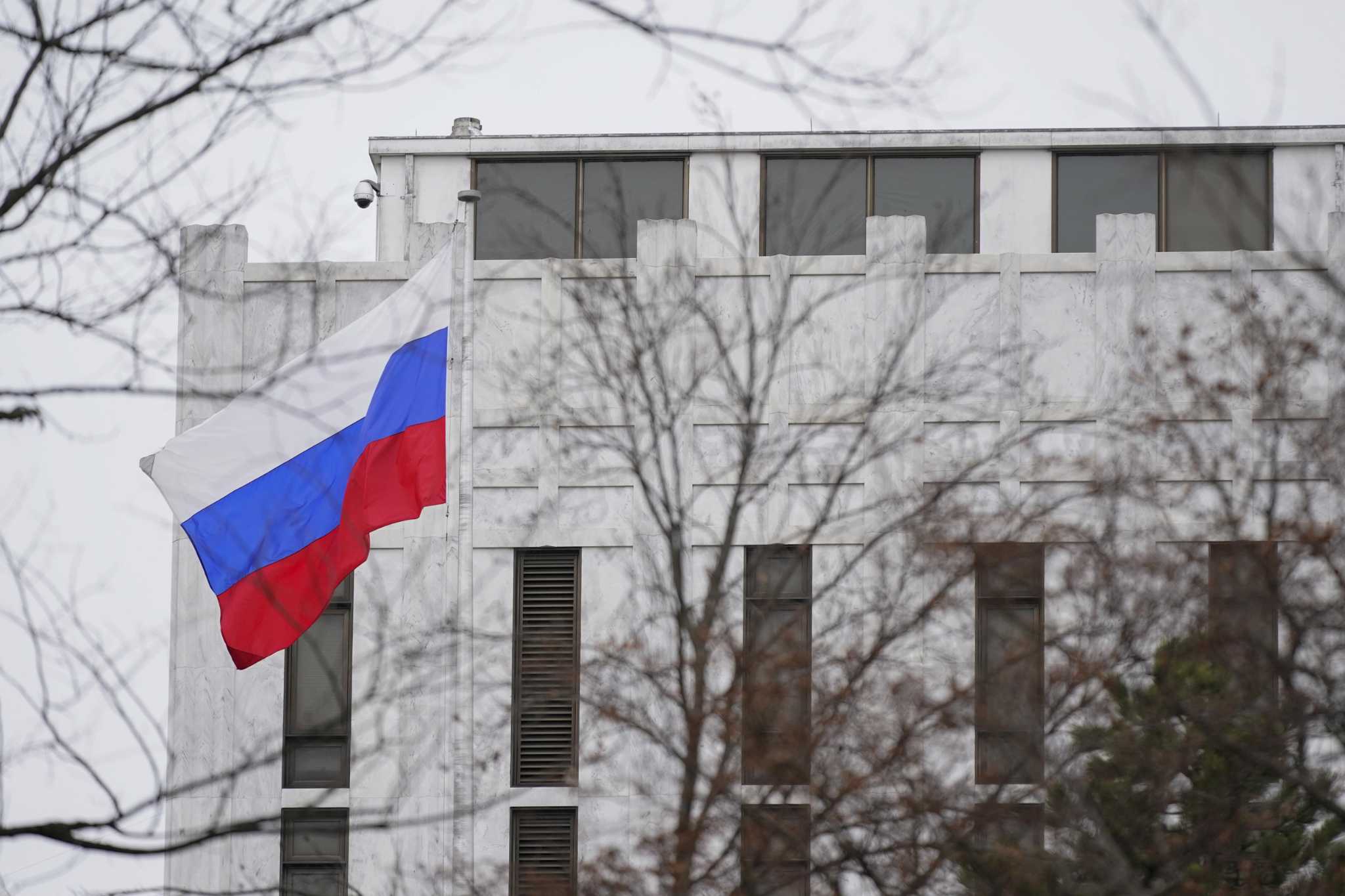 Commentary: Without an end strategy, sanctions on Russia might do more harm than good - Vimarsana News