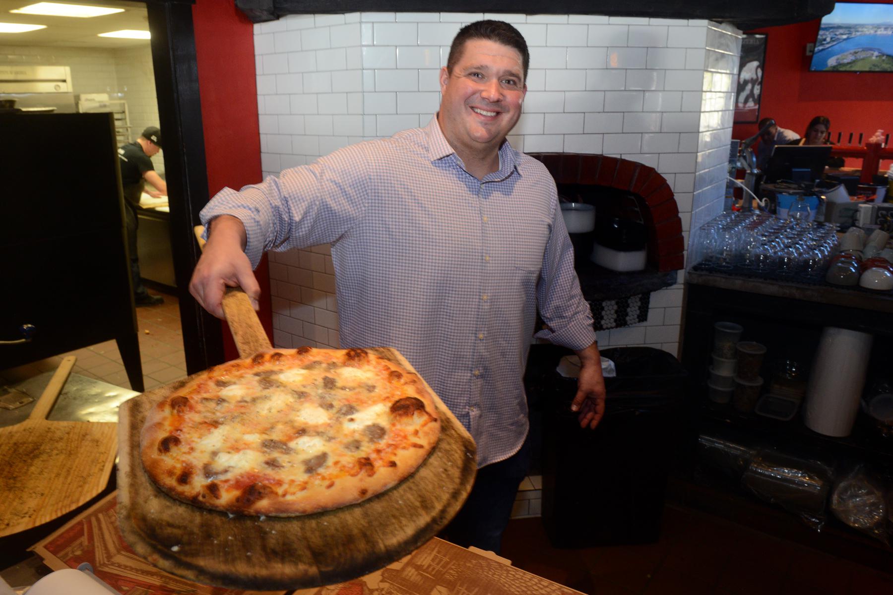 Seymour pizzeria relaunches with emphasis on casual fare - Vimarsana News