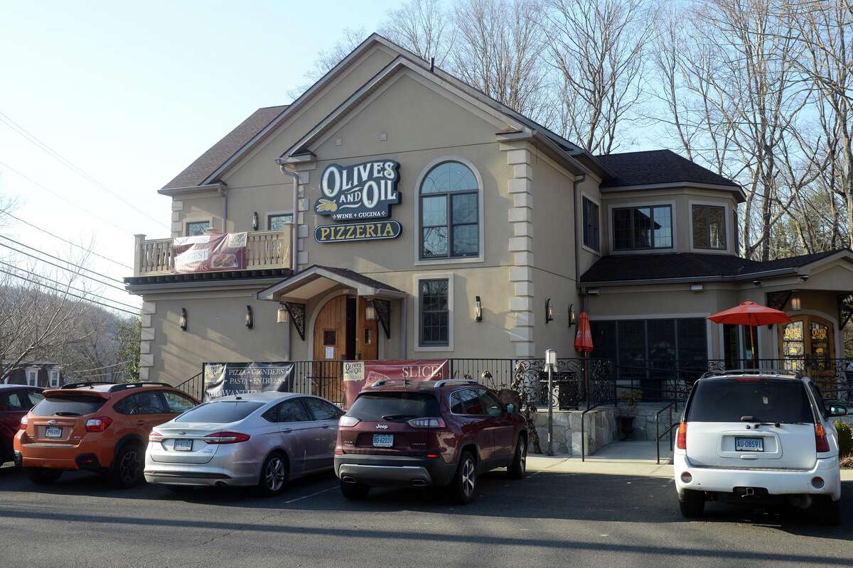 Seymour pizzeria relaunches with emphasis on casual fare