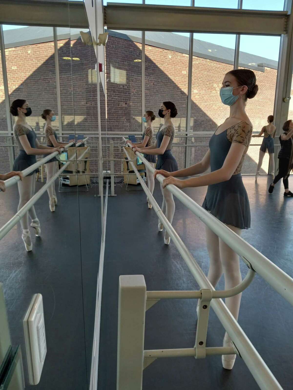 Torrington’s Nutmeg Ballet seniors reflect on their final year