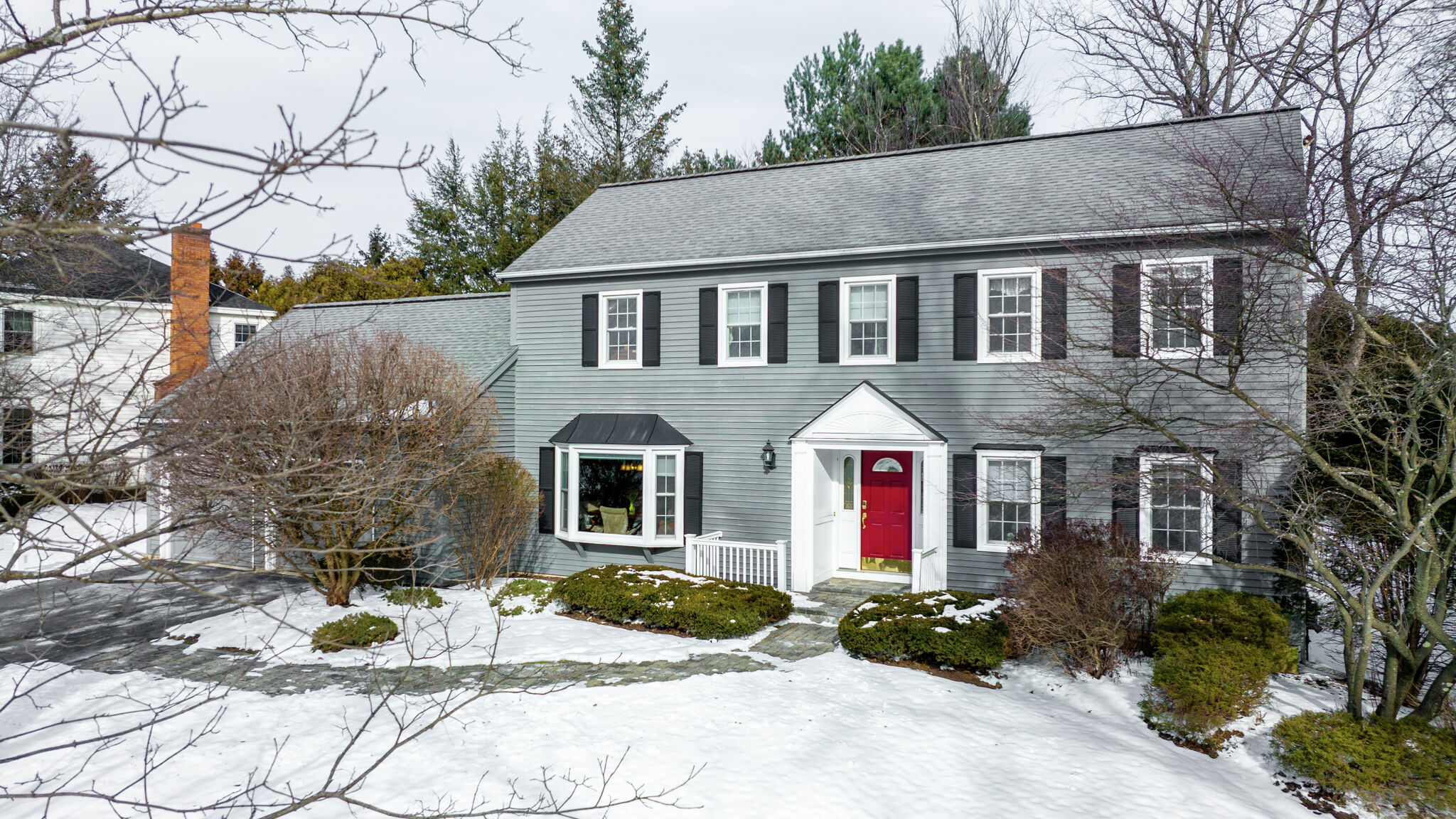 House of the Week Colonial in Loudonville