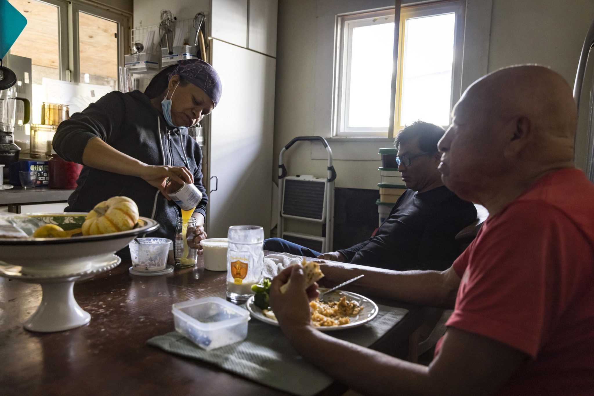 California explores unemployment for undocumented workers - Vimarsana News