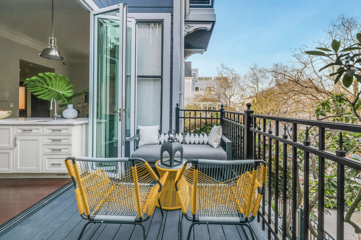From the balcony, morning coffee and evening cocktails would be dreamy.