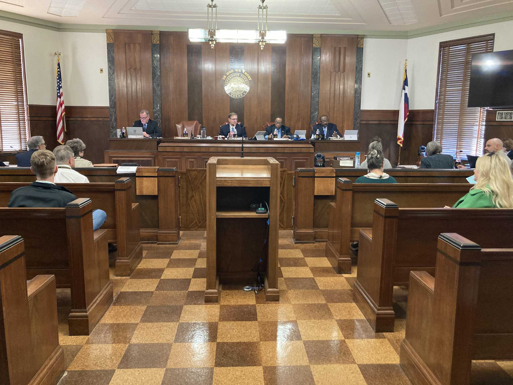 Jefferson County secures new contract for court interpreters