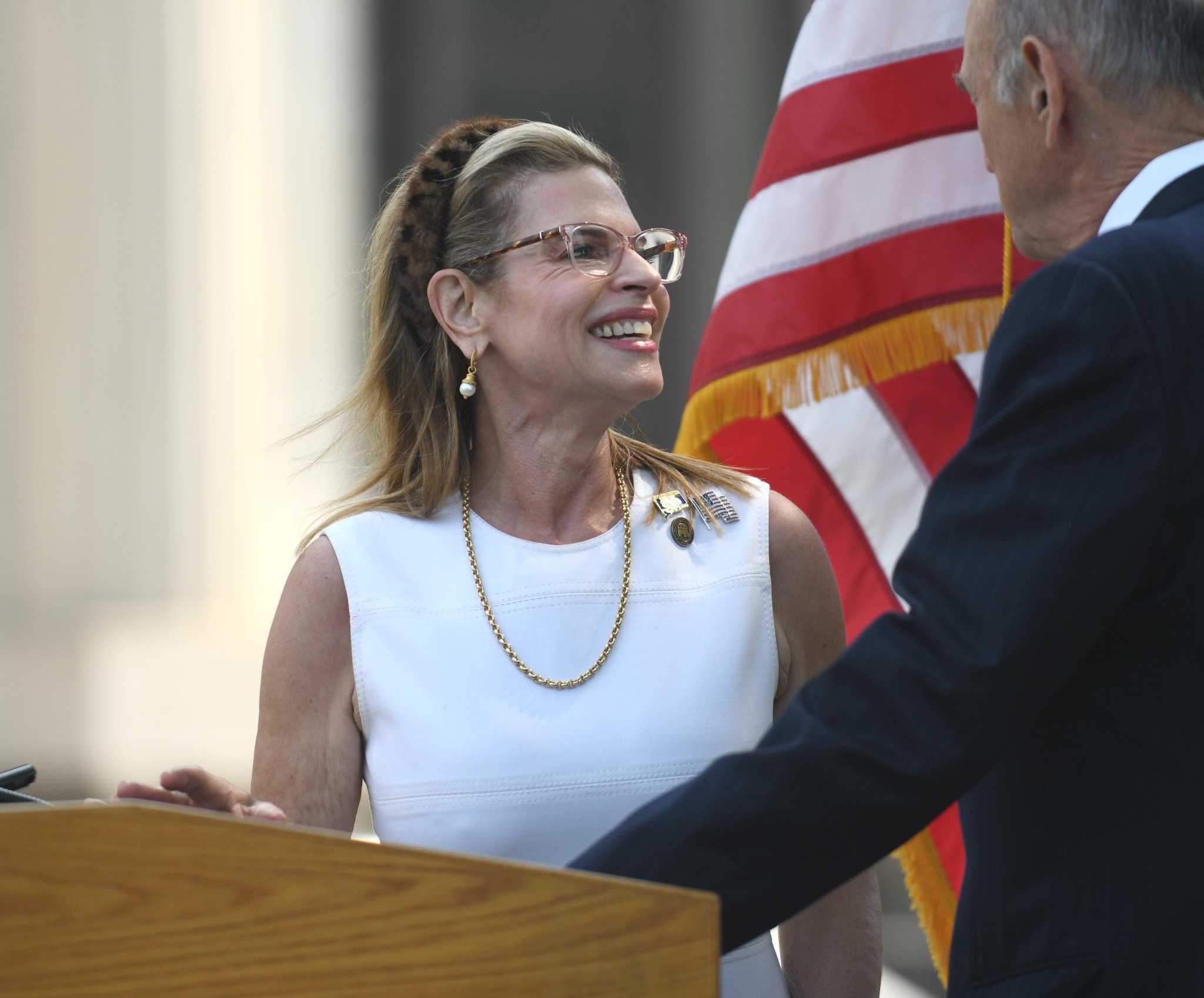Leora Levy's U.S. Senate campaign involves cozy compatriots - Vimarsana News