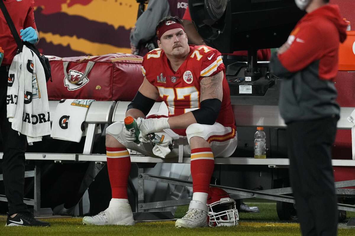 Football Alumnus Andrew Wylie, Kansas City Chiefs Win Super Bowl