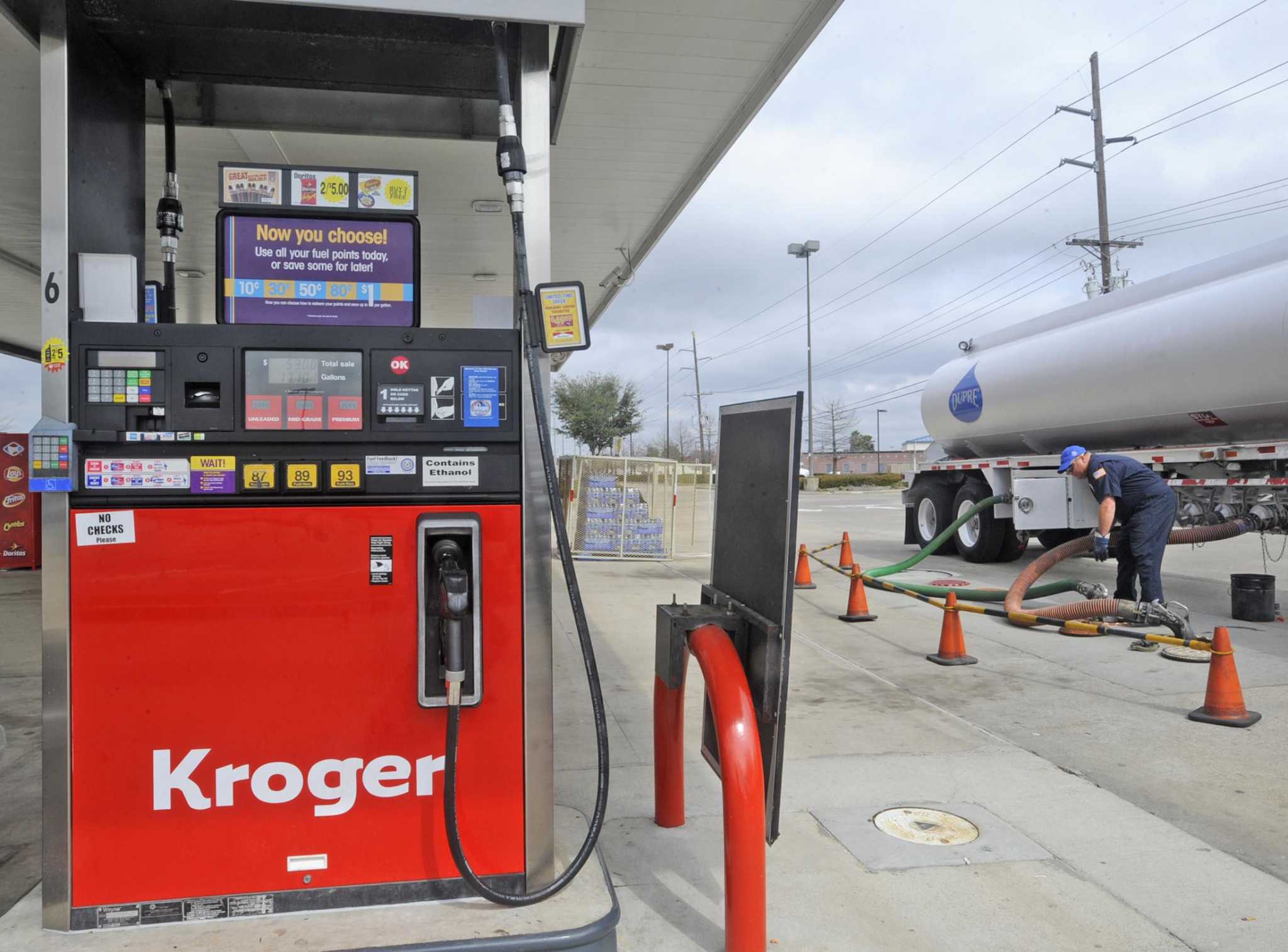 Kroger Is Offering Extra fuel Points To Help Customers Save Money On Gas