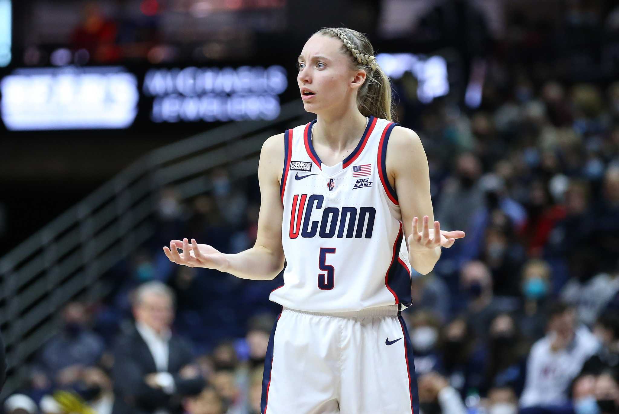 UConn women’s basketball coach Geno Auriemma weighs in on Paige ...