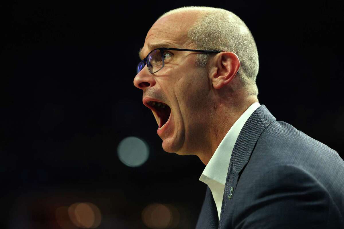 UConn coach Dan Hurley reacts against New Mexico State during the second half on Thursday.