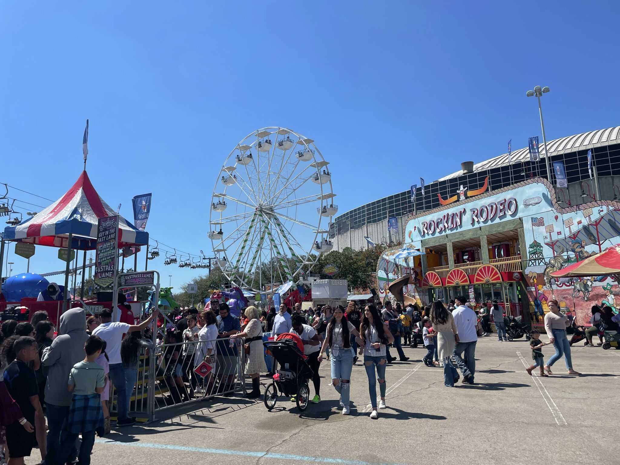 2023 Houston Rodeo food guide: Carnival fare goes over the top