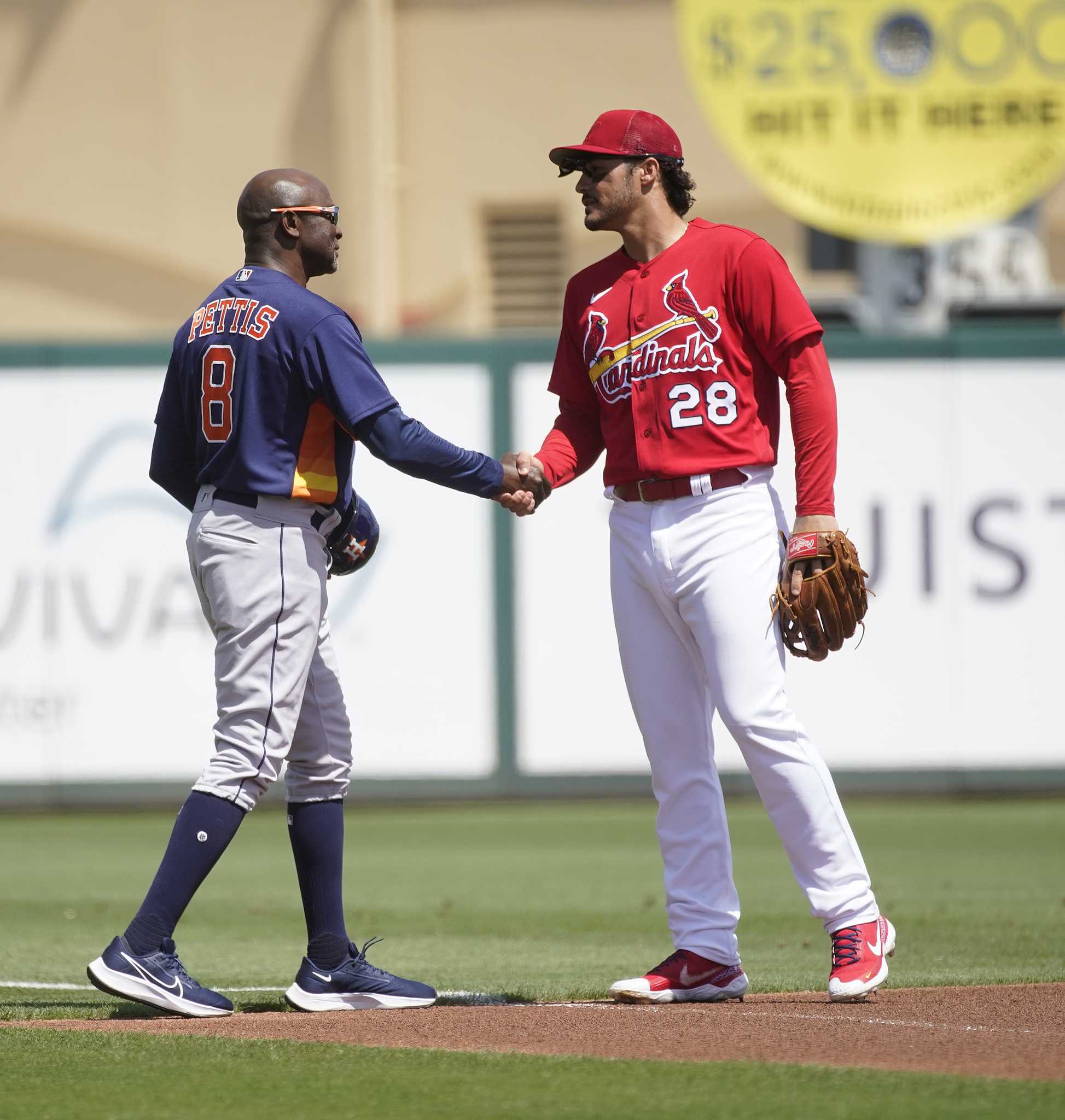 Houston Astros: Gary Pettis still away from team after 'illness