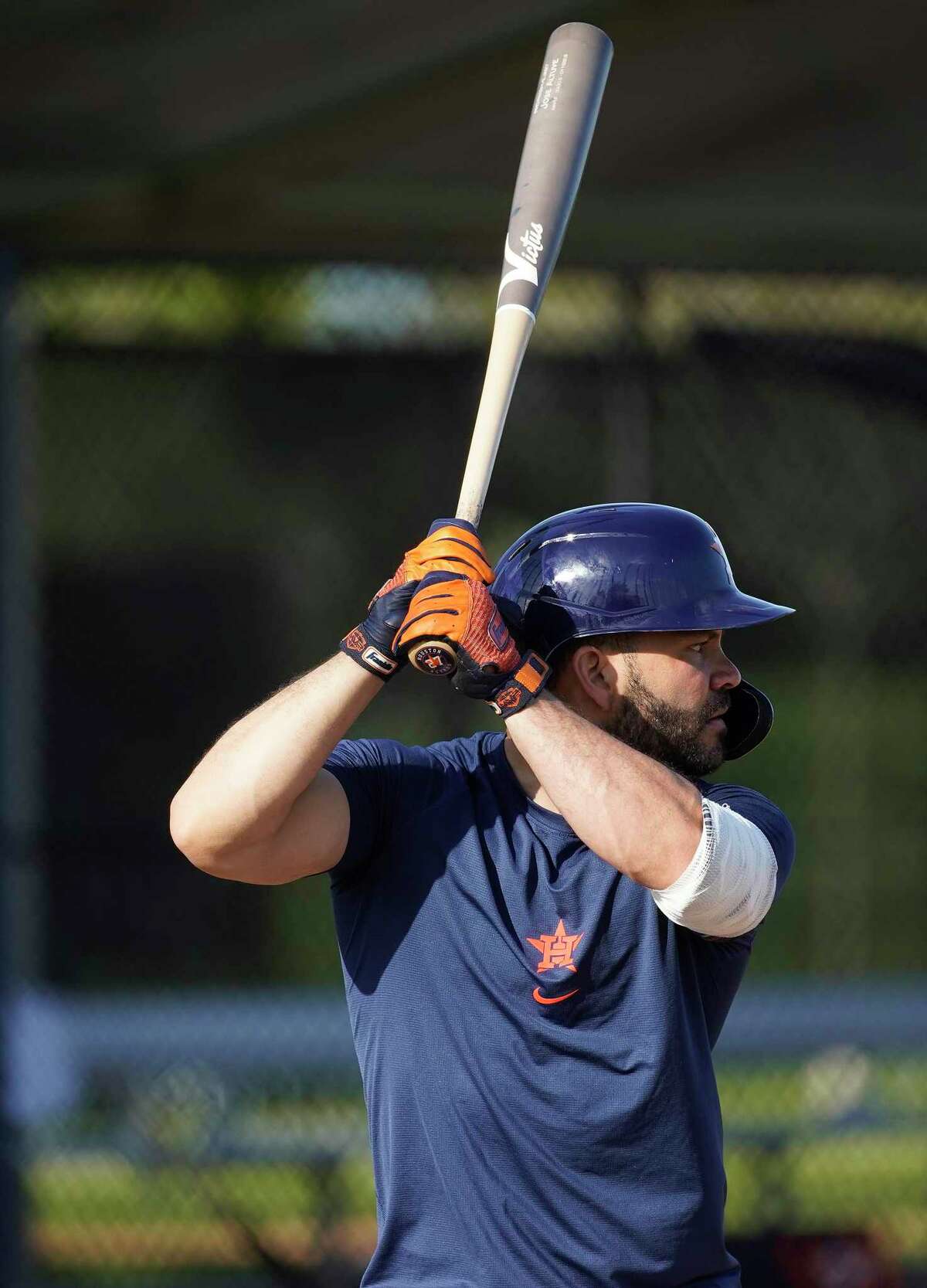 Houston Astros second baseman Jose Altuve (27) hits live batting practice during work outs at the Astros spring training camp at The Ballpark of the Palm Beaches on Friday, March 18, 2022 in West Palm Beach .