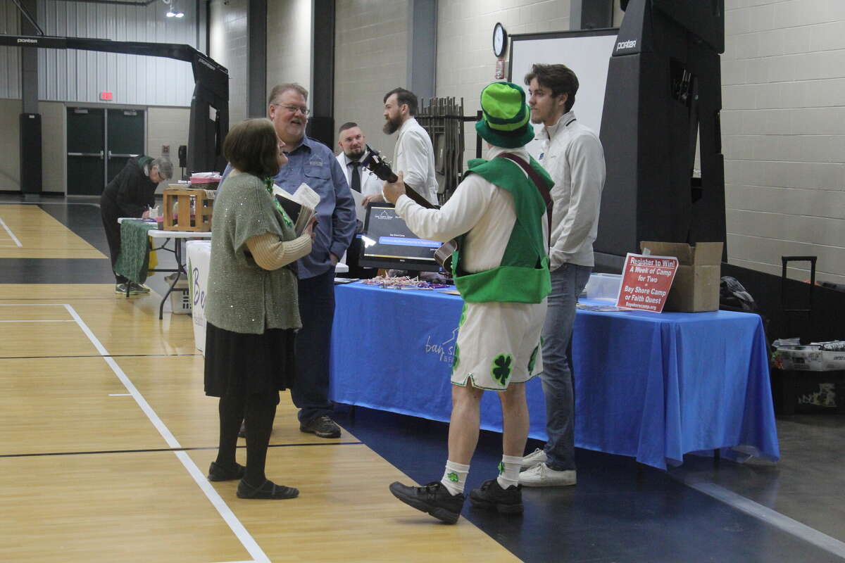 The Bugg's provided entertainment Saturday, March 19.