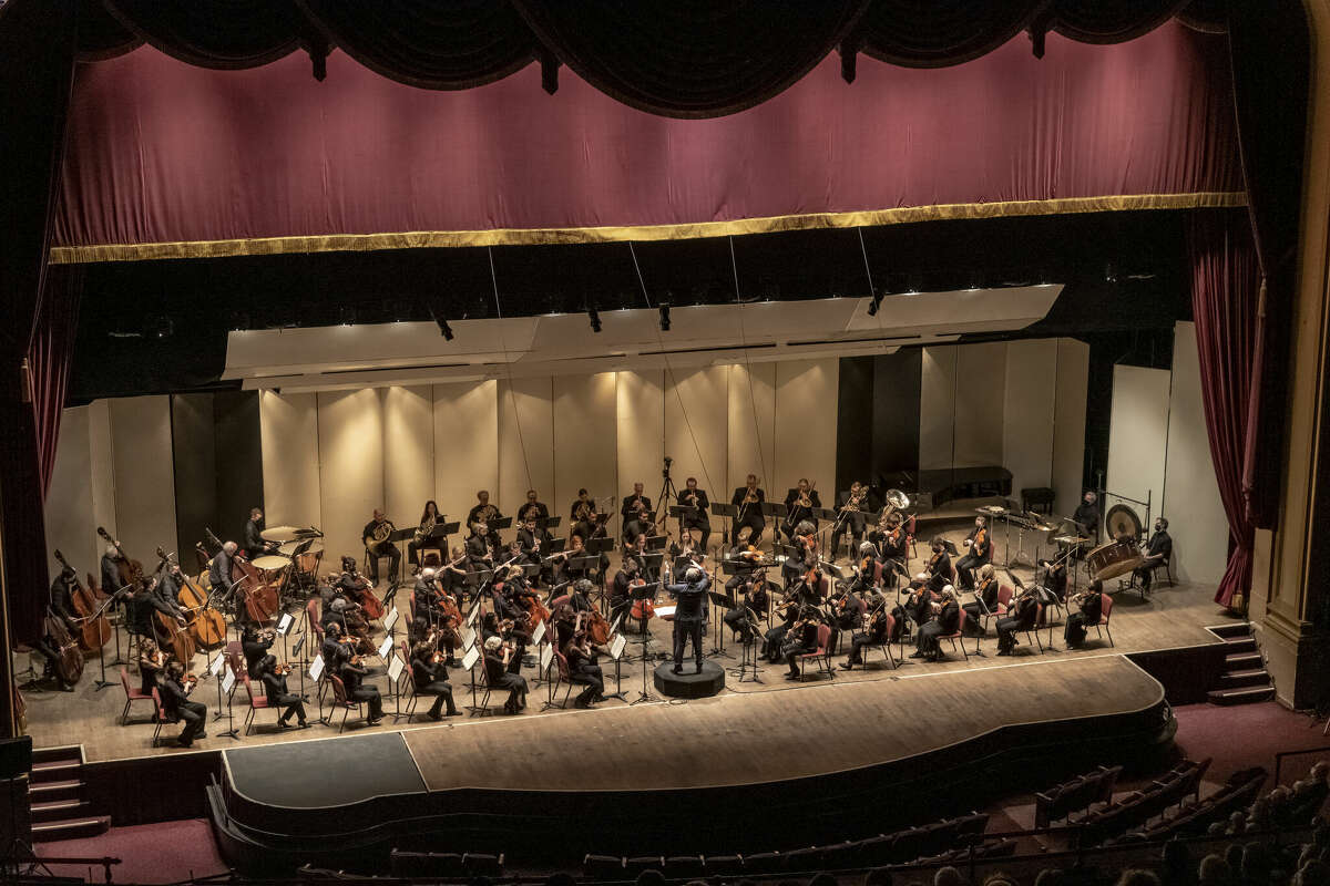 Photo of the Albany Symphony Orchestra during a performance.