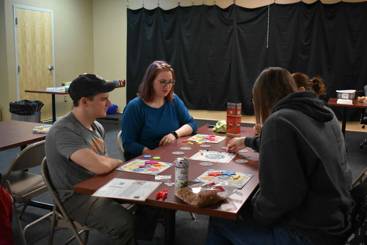 The Ferris Women's Network and the Big Rapids Social Equity Initiative hosted an afternoon of board games and snacks at Artworks in downtown Big Rapids. 