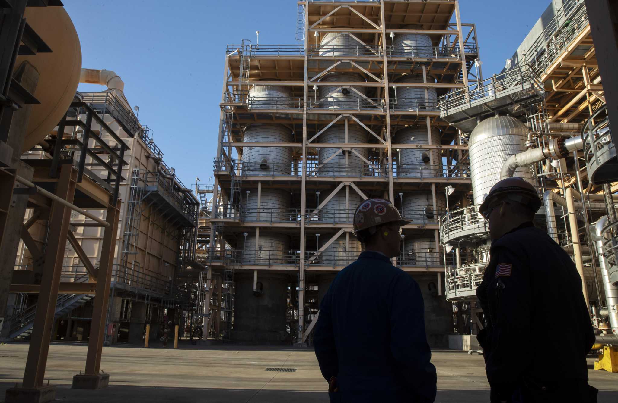 Letters: Making renewable diesel from plants sounds great. But it's not as green as it seems - Vimarsana News