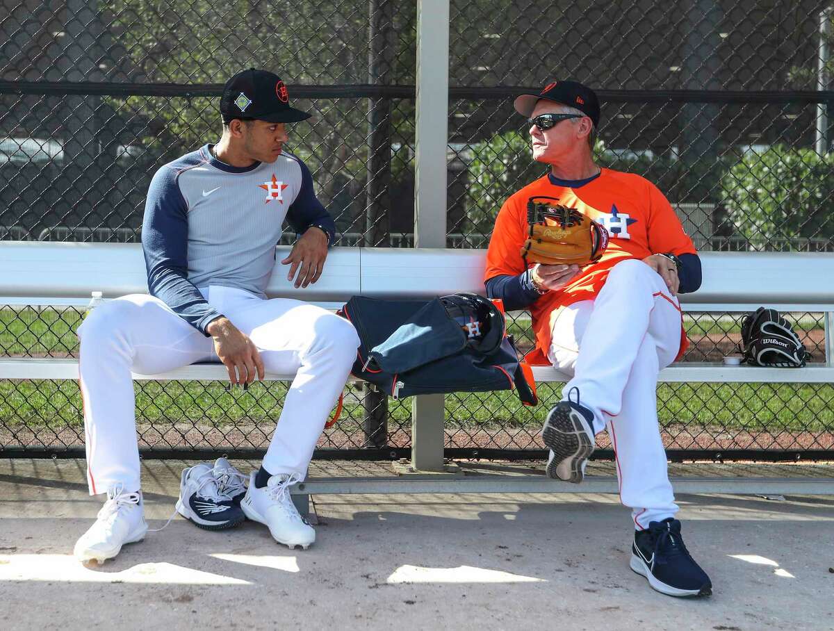 Houston Astros' Jeremy Peña on learning from Carlos Correa & his