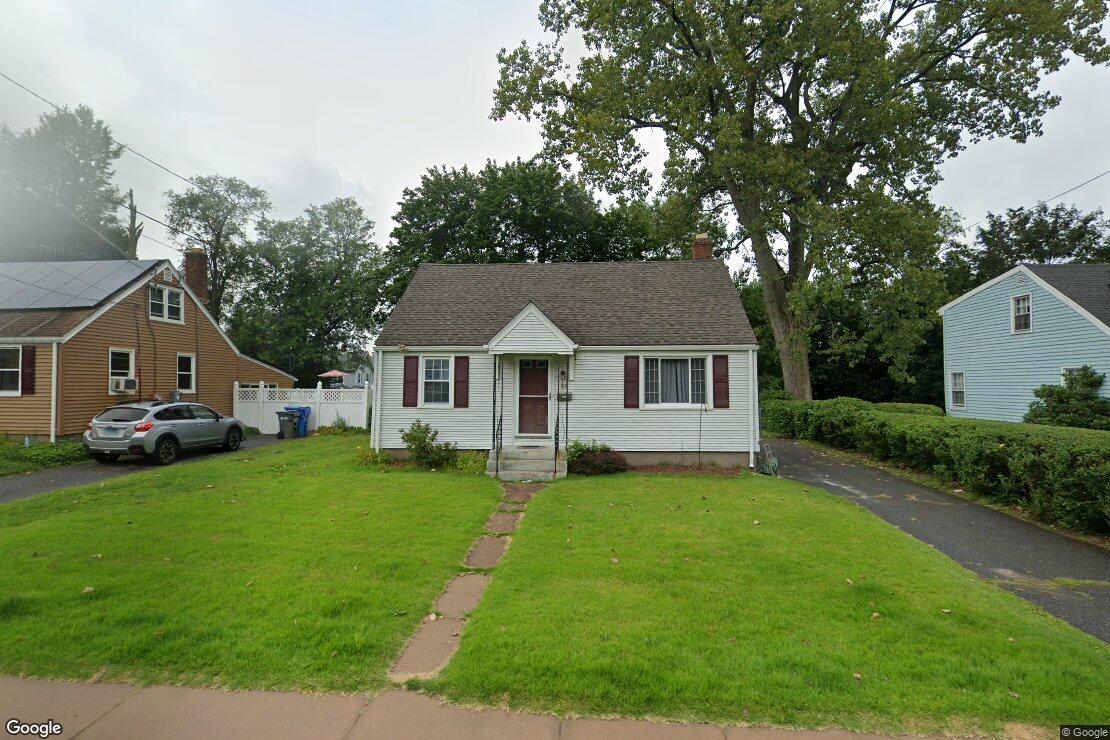 Detached house sells in Manchester for $221,000