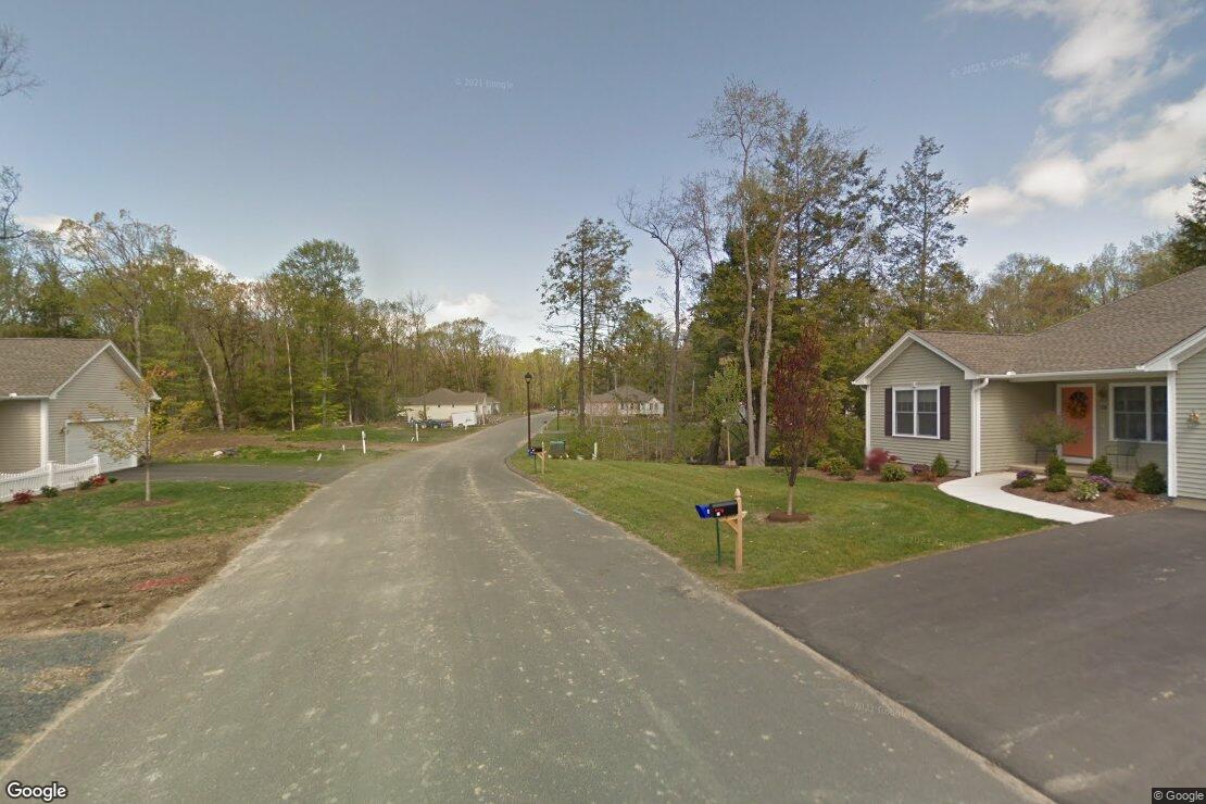 Condominium in East Windsor sells for 320,000