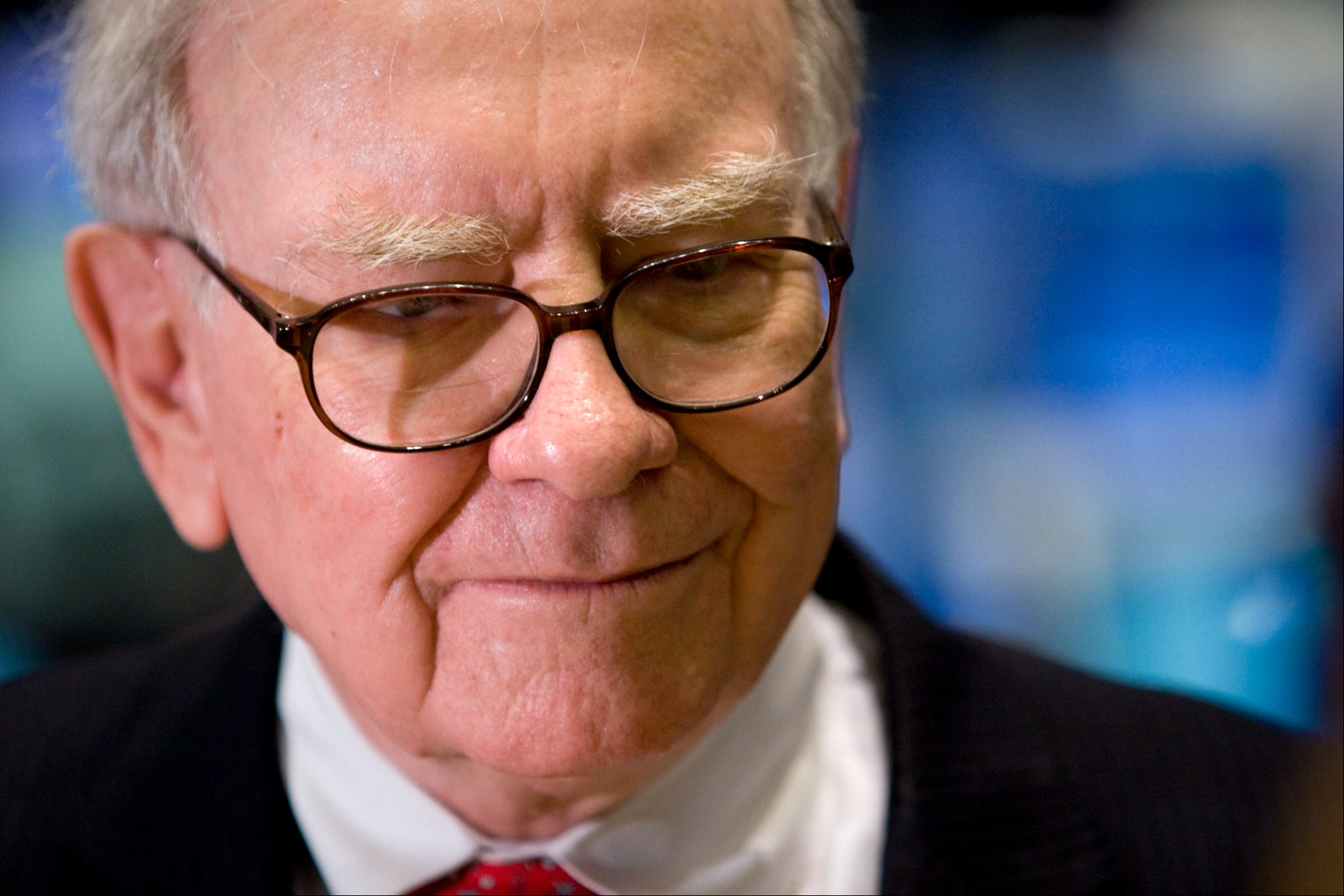 Warren Buffett Just Announced His Biggest Deal in Years - Vimarsana News
