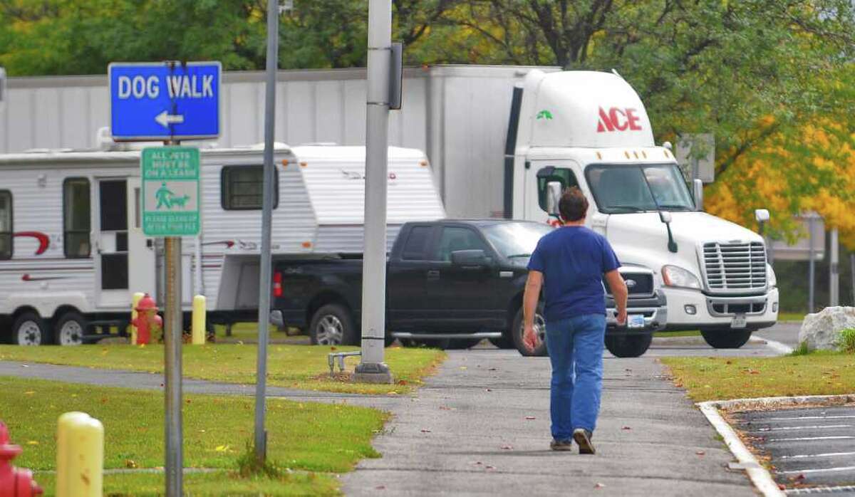 Rest area closings called atrocious