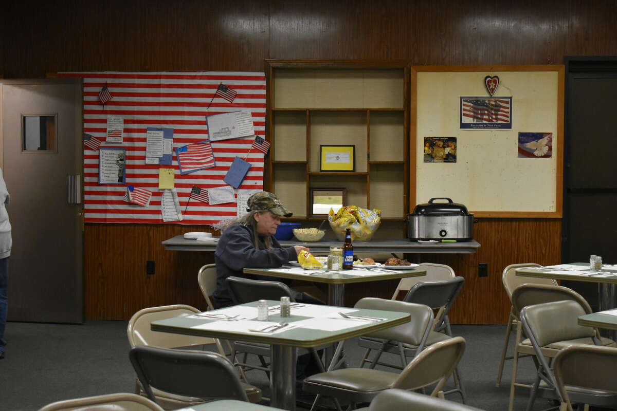 The Reed City VFW Hall Post 2964 hosted their fundraiser for barbecued food lovers in the form of selling chicken barbecue dinners, a tradition that began for the organization back in 1967.
