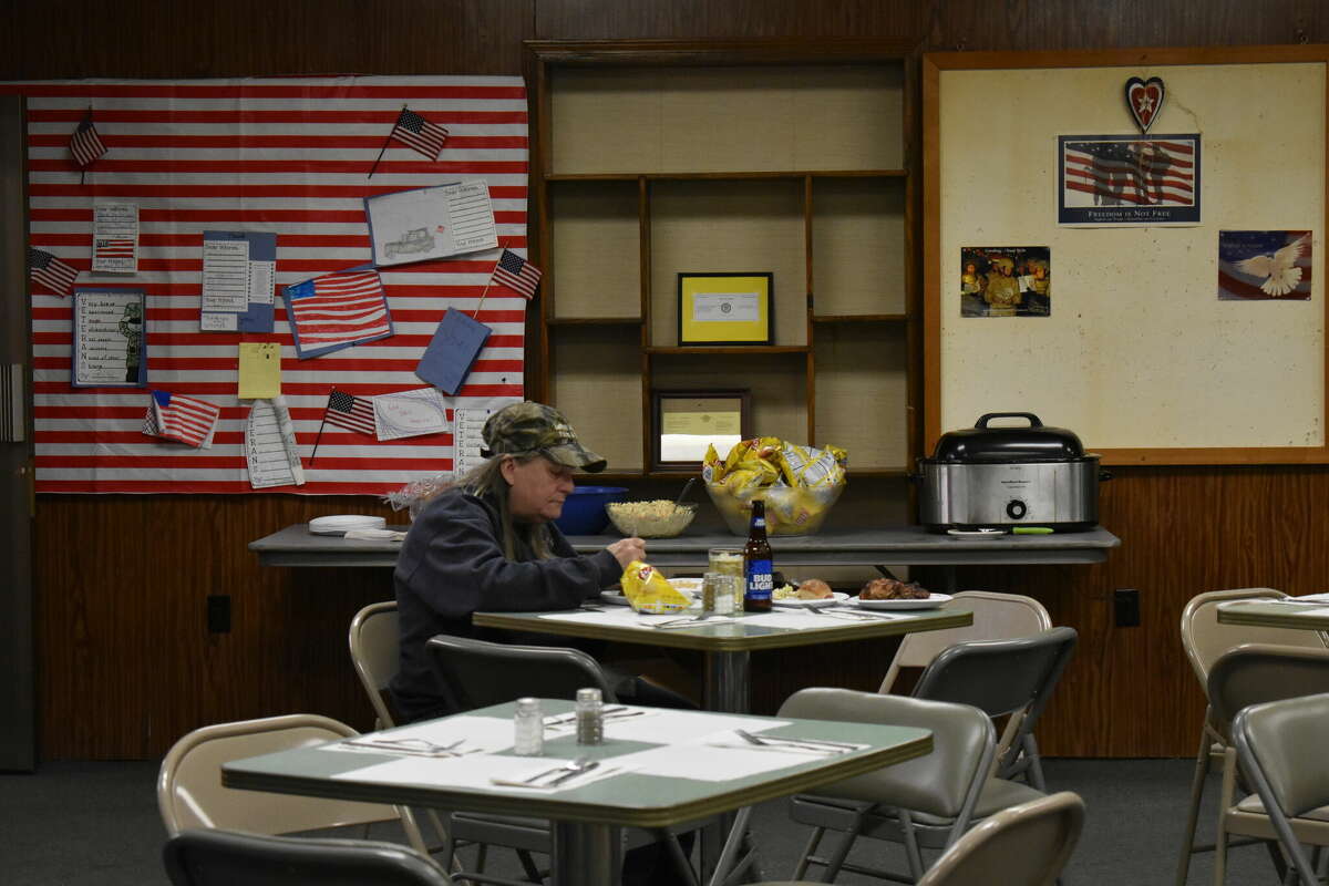 The Reed City VFW Hall Post 2964 hosted their fundraiser for barbecued food lovers in the form of selling chicken barbecue dinners, a tradition that began for the organization back in 1967.