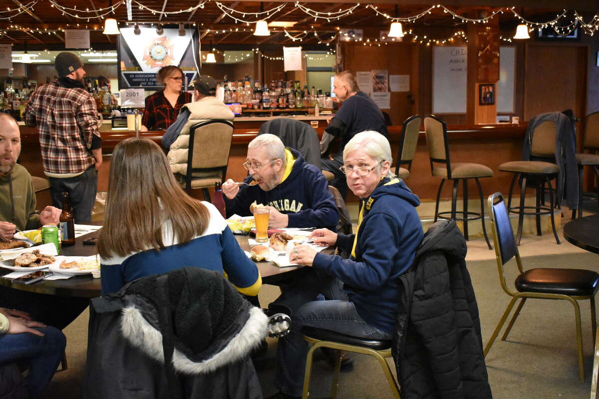 The Reed City VFW Hall Post 2964 hosted their fundraiser for barbecued food lovers in the form of selling chicken barbecue dinners, a tradition that began for the organization back in 1967.