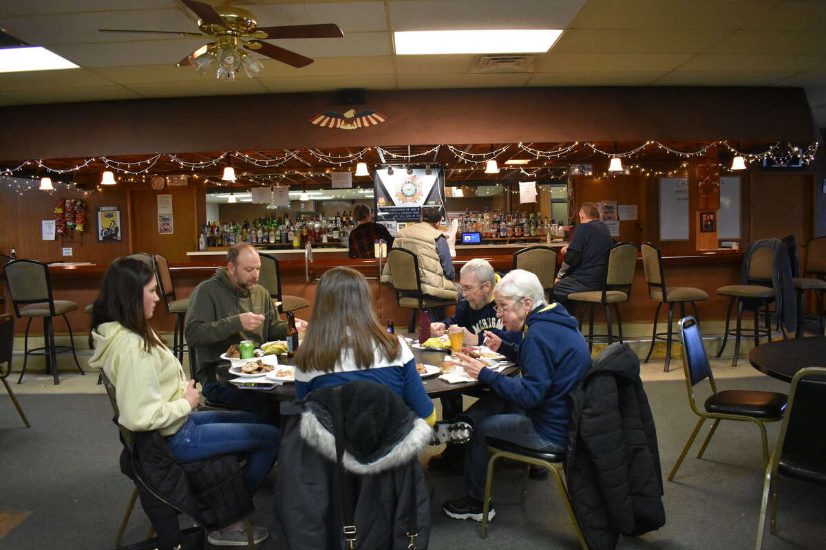 The Reed City VFW Hall Post 2964 hosted their fundraiser for barbecued food lovers in the form of selling chicken barbecue dinners, a tradition that began for the organization back in 1967.