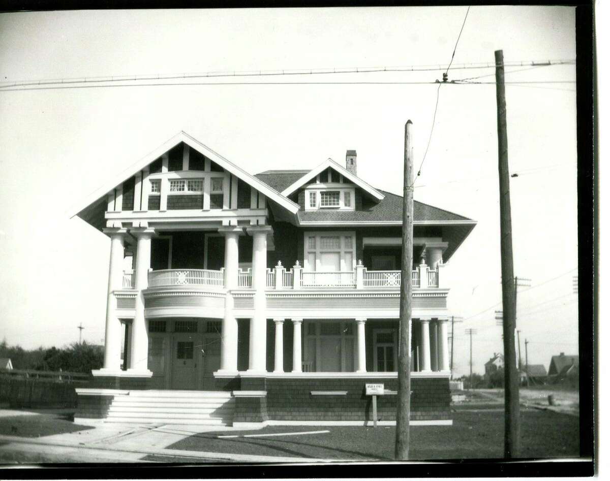Longneglected 1906 Kelso House in Monte Vista has beautiful new