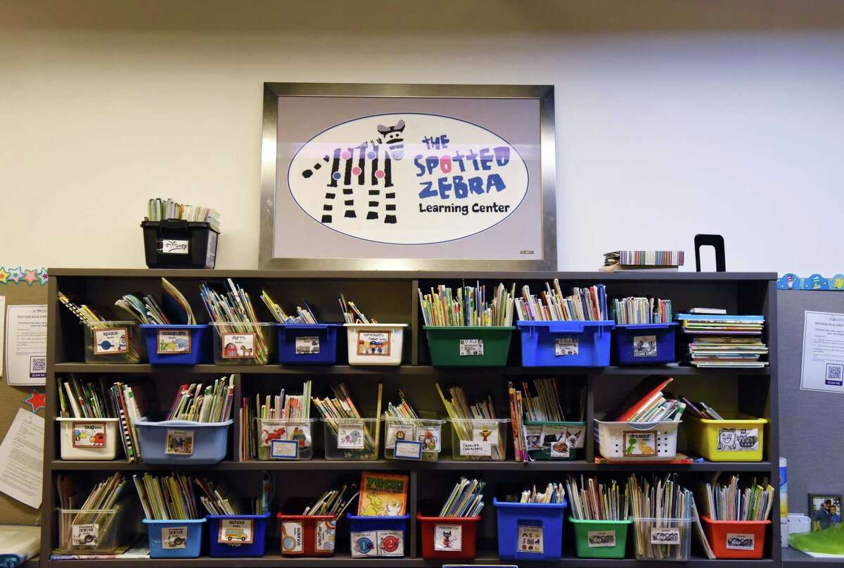 Los materiales de estudio se llevarán a cabo en Spotted Zebra Learning Center en Colonie, NY el lunes 21 de marzo de 2022