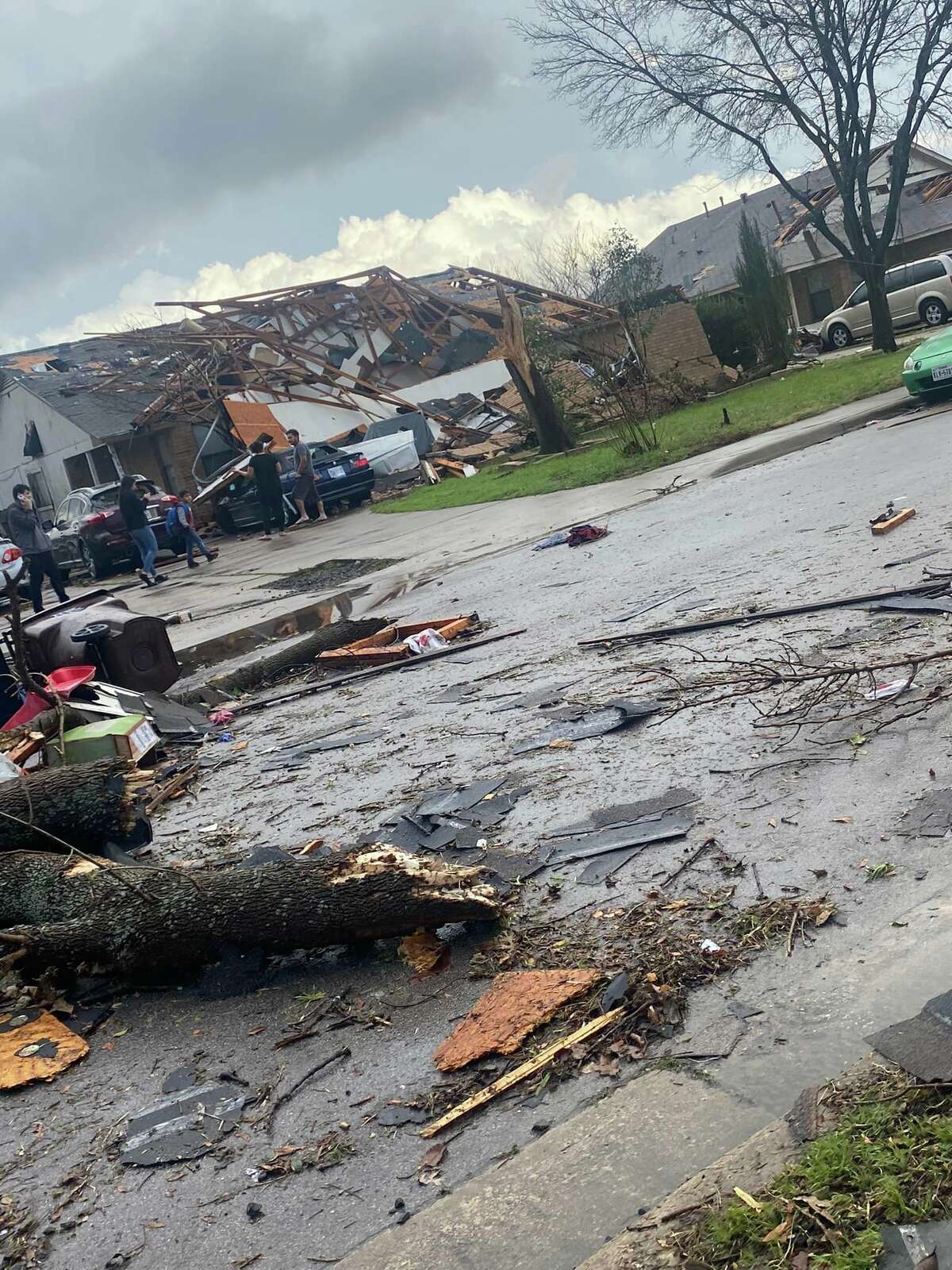 Round rock tornado damage