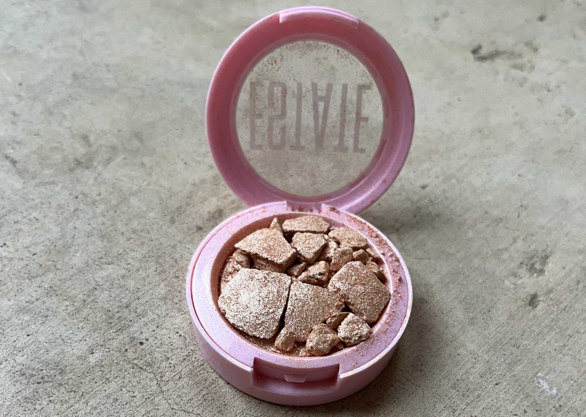 Most of your used makeup will end up in a landfill. Critics are trying to change that. - Vimarsana News