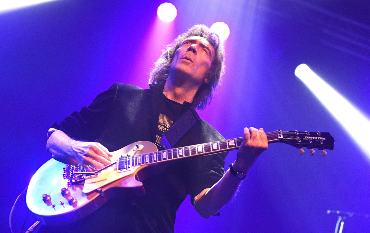 Genesis guitarist Steve Hackett returns to Connecticut - Vimarsana News