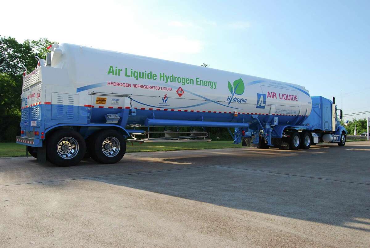 While hydrogen alone will not drive a clean energy transition, a clean energy transition will not happen without hydrogen, argues Mike Graff, CEO of American Air Liquide Holdings.